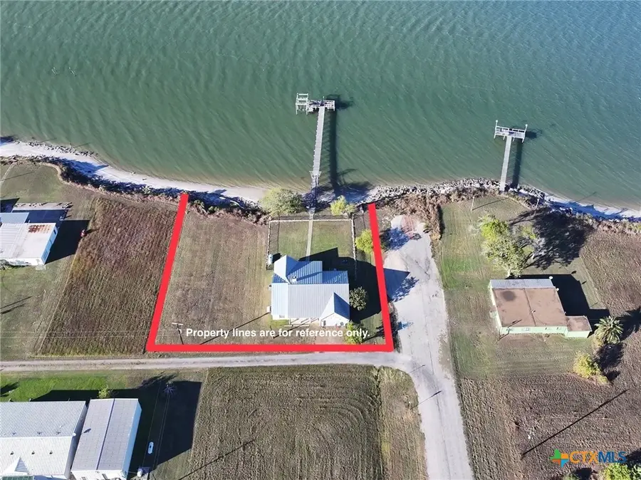 15 Alley Way, Port Lavaca, TX 77979 - Image #2