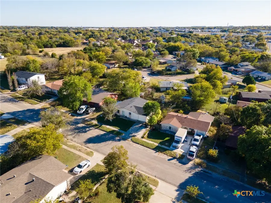 806 W Bryce Avenue, Killeen, TX 76541 - Image #3