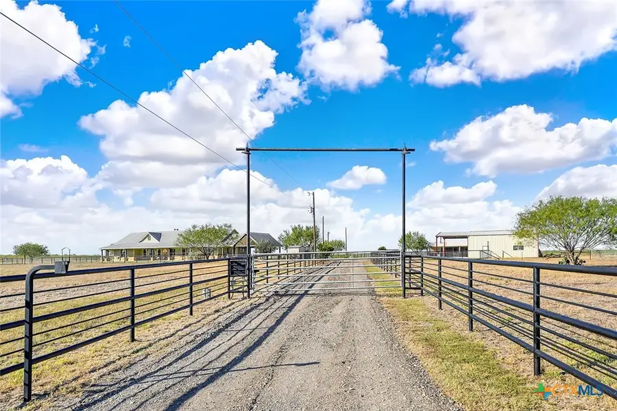 3498 County Road 215, Falls City, TX 78113 - Image #3