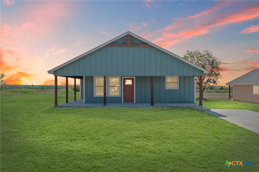 219 Thomas Street, Rogers, TX 76569 - Image #1