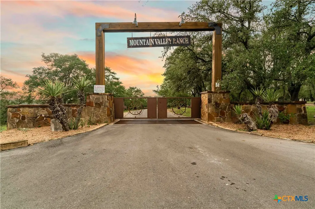 Lot 35B Pr 2533, Mico, TX 78056 - Image #1