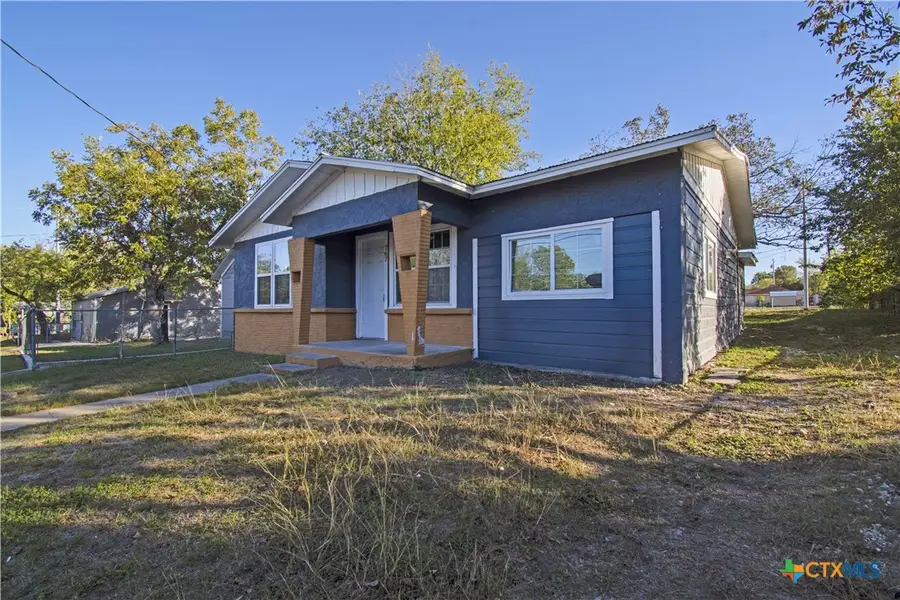 767 Taylor Avenue, Seguin, TX 78155 - Image #3