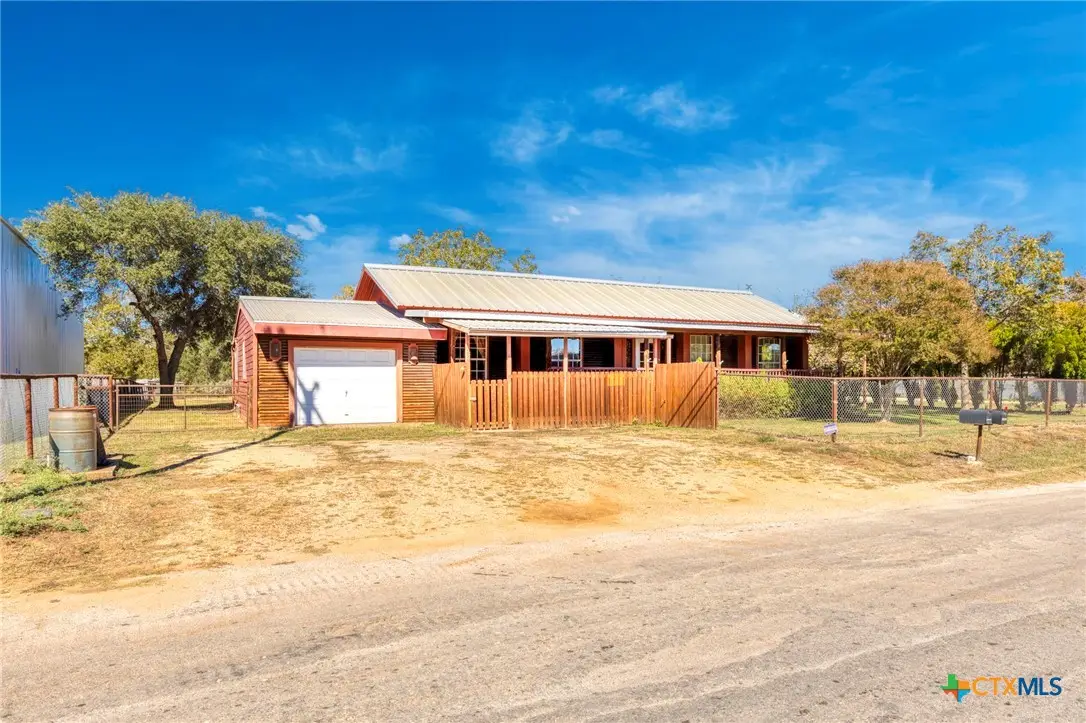 55 County Line Road, Dale, TX 78616 - #1