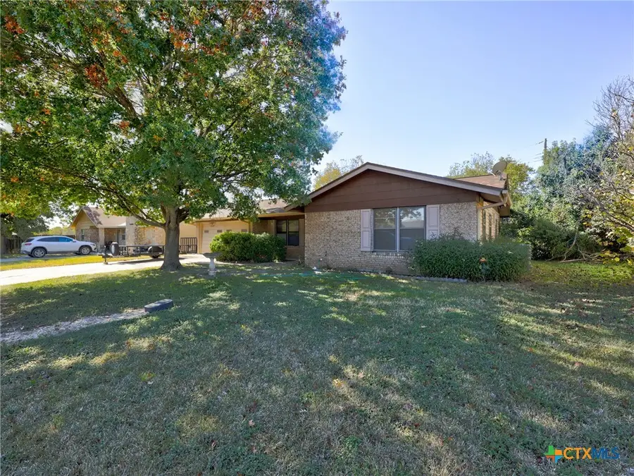 103 Lackey, Florence, TX 76527 - #3