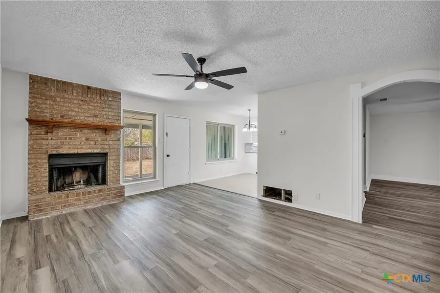 2125 Hidden Hill Drive, Killeen, TX 76543 - Image #2