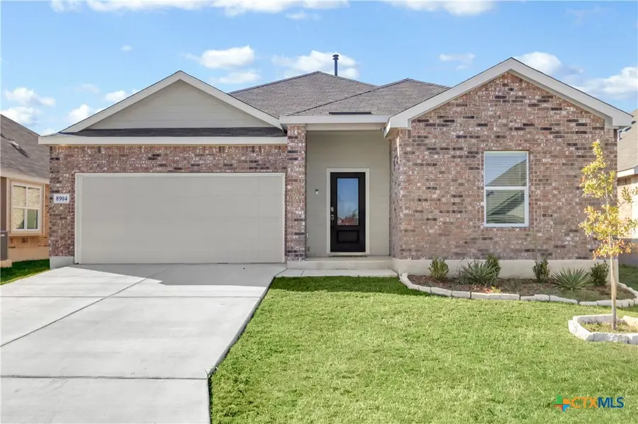 8904 James Bowie, Seguin, TX 78155 - Image #3