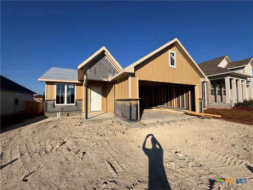 410 University Avenue, Troy, TX 76579 - Image #1