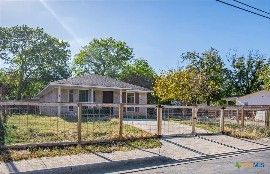 309 Ellis Street, San Marcos, TX 78666 - Image #2