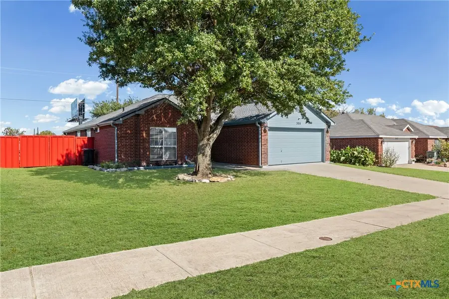 305 James Loop, Killeen, TX 76542 - Image #3