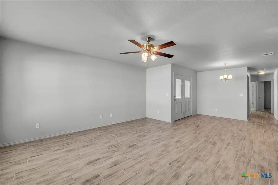 123 Cameron Drive, Copperas Cove, TX 76522 - Image #3