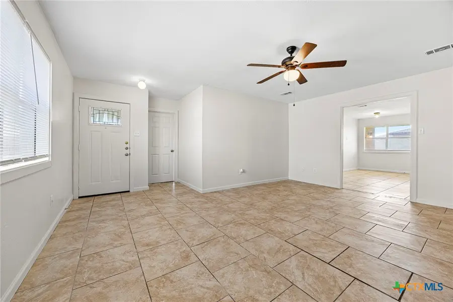 3105 Thoroughbred Drive, Killeen, TX 76549 - Image #3