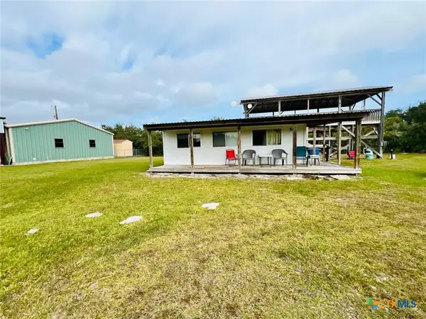 56 Rutherford, Port O'Connor, TX 77982