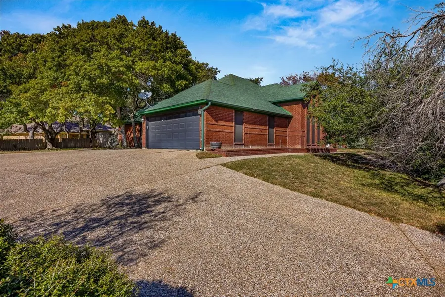 1904 Jaguar Circle, Harker Heights, TX 76548 - Image #3