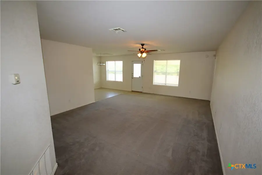 3102 Viewcrest Drive, Killeen, TX 76549 - Image #3