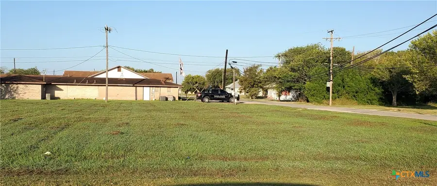 502-508 S Main Street, Seadrift, TX 77983 - Image #2
