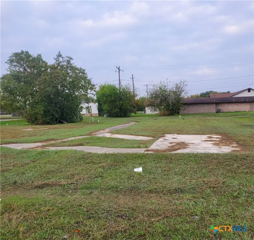 510-514 S Main Street, Seadrift, TX 77983 - Image #2