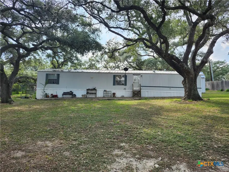 96 Reeves Ranch Road, Victoria, TX 77905 - Image #2