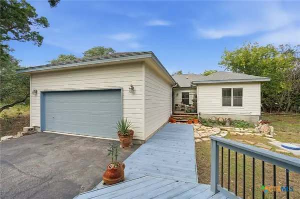 3075 Rustler, Canyon Lake, TX 78133