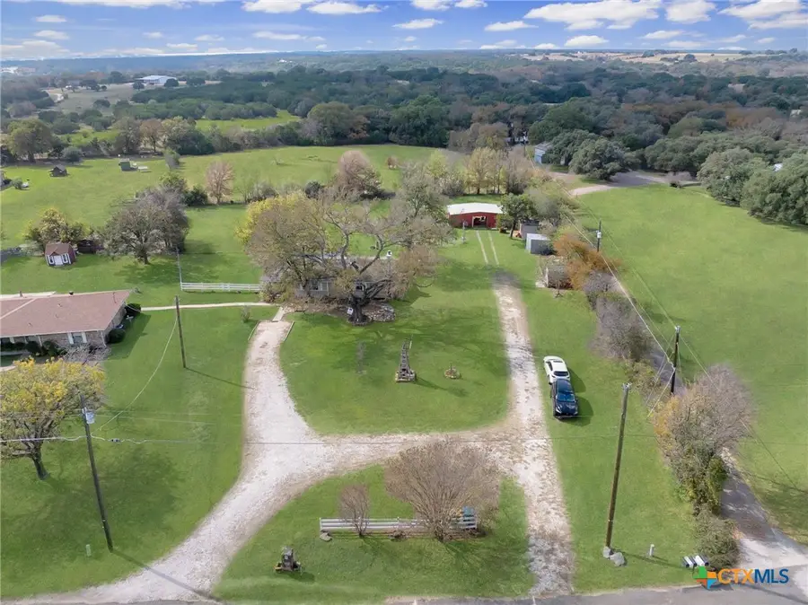 2228 University Drive, Belton, TX 76513 - Image #2