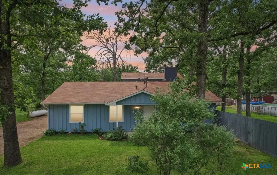 2112 Leyte Drive, Tool, TX 75143 - Image #2