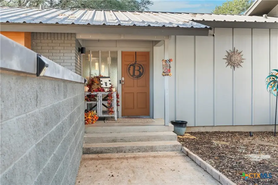 106 Pamela Drive, Gatesville, TX 76528 - Image #2