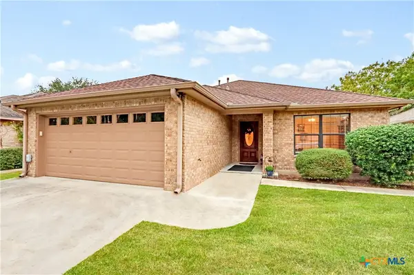 124 Gardenridge Drive, Seguin, TX 78155