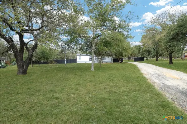 5107 Savannah Chase, Von Ormy, TX 78073