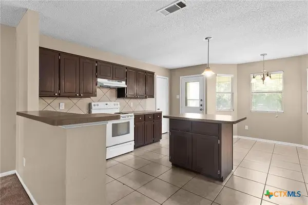 4310 Stallion Drive, Killeen, TX 76549