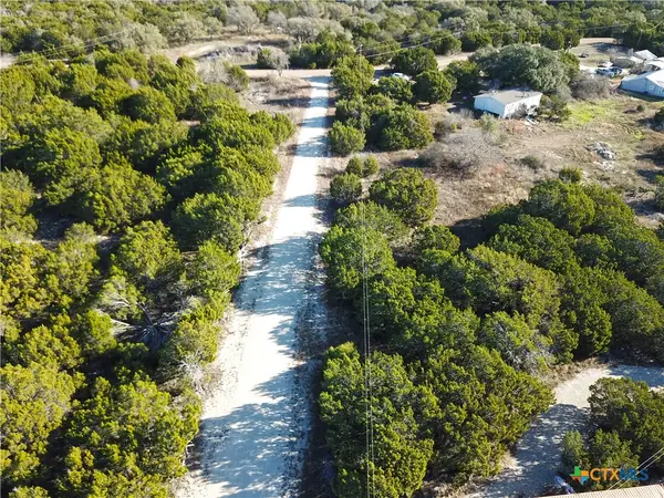 109 S High Circle, Gatesville, TX 76528