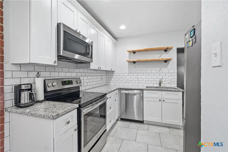 359 Tomrob Drive, San Antonio, TX 78220 - Image #3