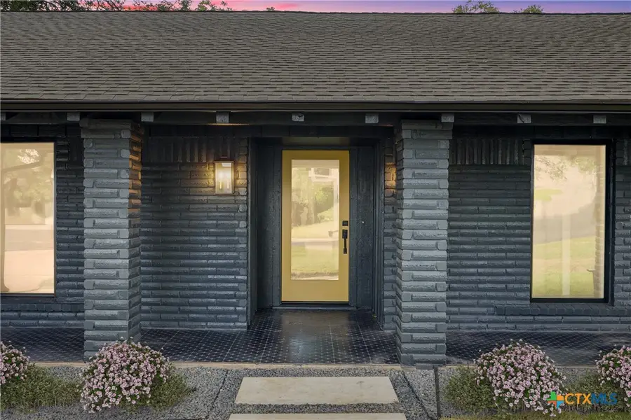 6809 Willamette Drive, Austin, TX 78723 - Image #2