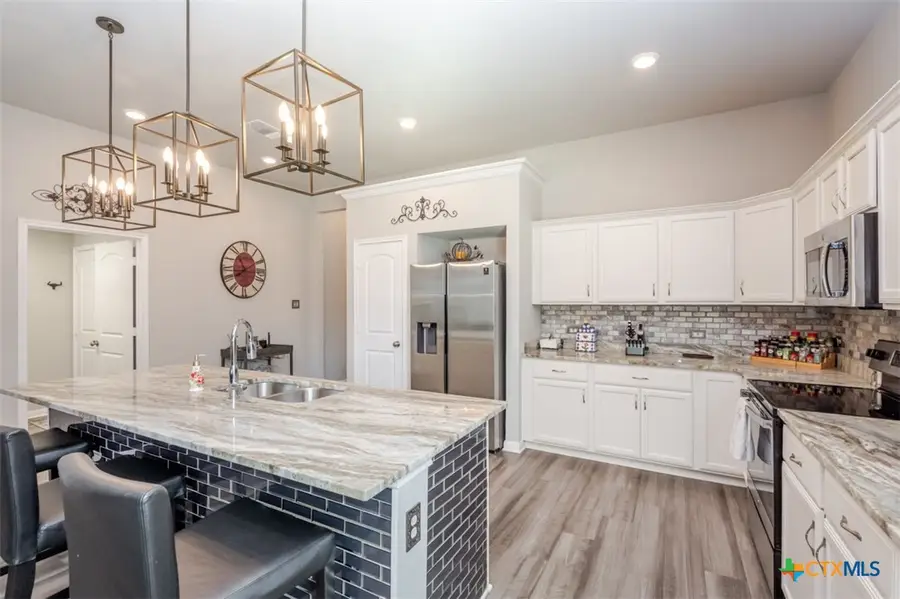3813 Corpus Christi Court, Belton, TX 76513 - Image #2