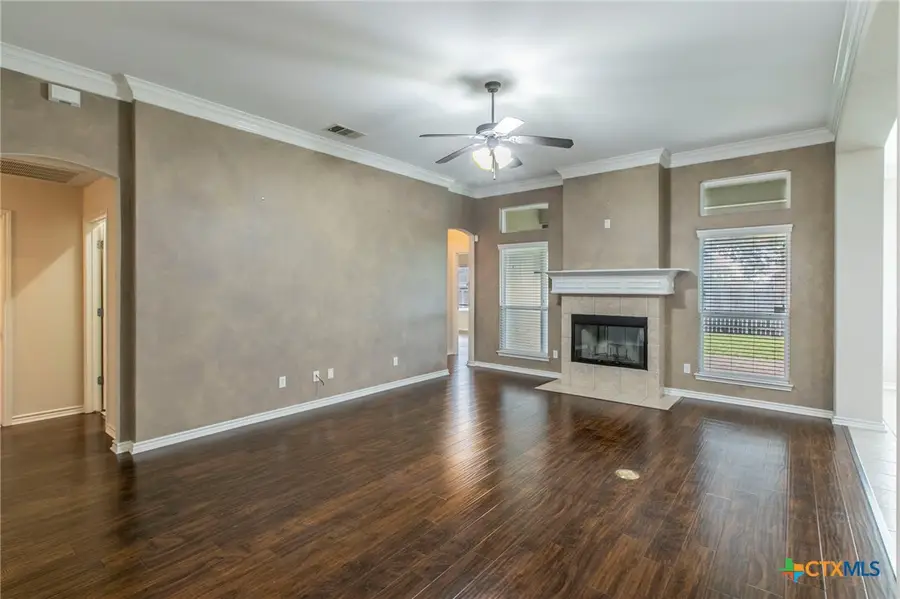 920 Copper Ridge Loop, Temple, TX 76502 - Image #2