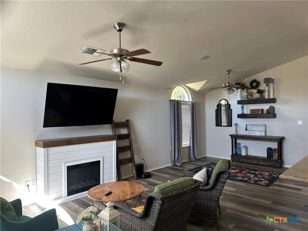 9203 Lake Pointe Drive, Temple, TX 76502 - Image #1