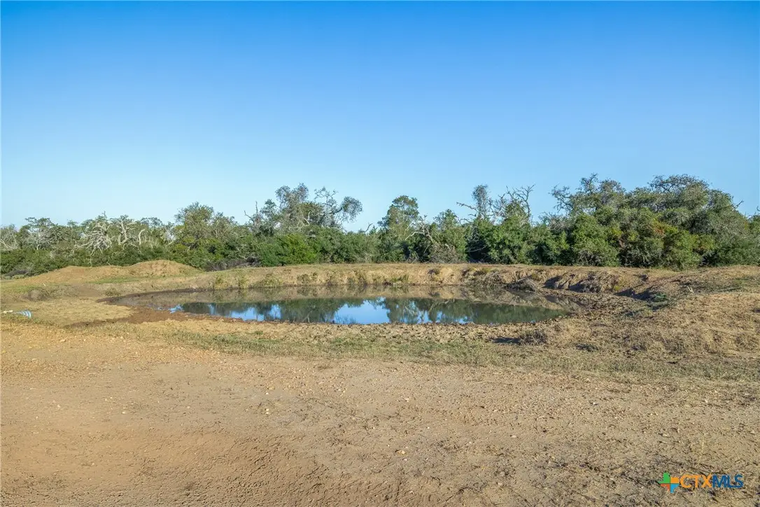 3012 Us Highway 77, Hallettsville, TX 77964 - Image #1