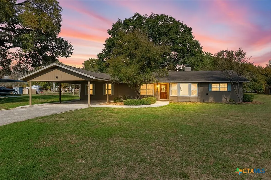 163 Lakeside Drive, Seguin, TX 78155 - #1