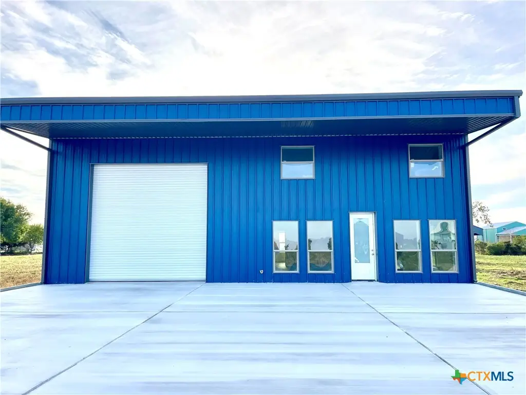 29 Carrie Street, Port Oconnor, TX 77982 - Image #1