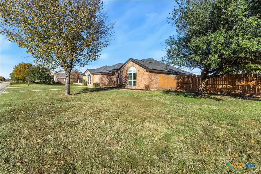 2010 Purple Martin Drive, Killeen, TX 76542 - Image #2