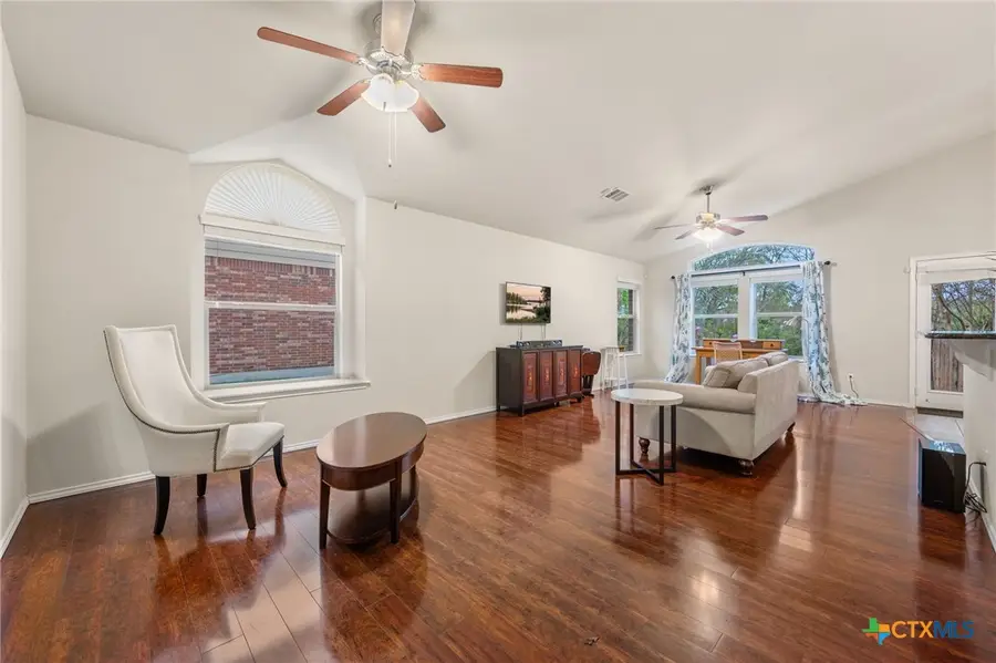 5225 Sandstone Drive, Temple, TX 76502 - Image #3