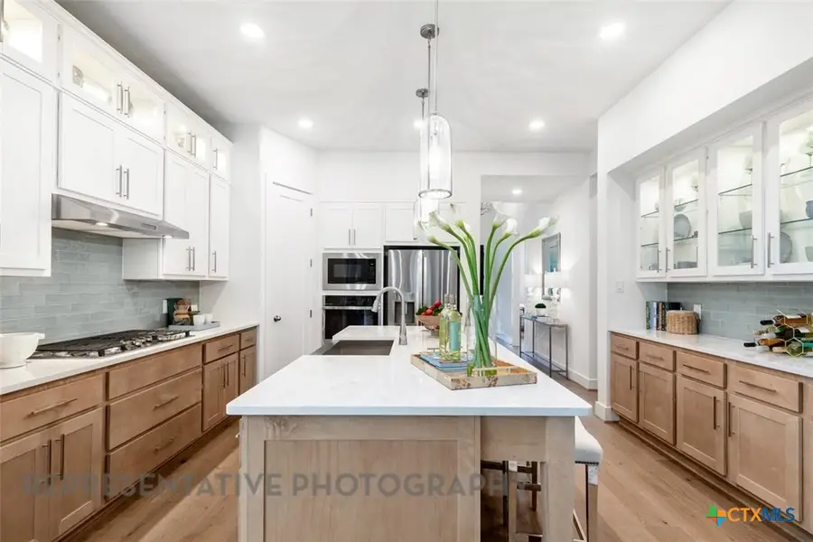 2219 Altiplano, San Antonio, TX 78245 - Image #3