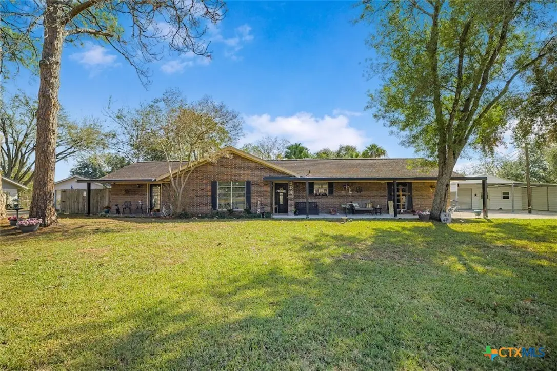 204 Brooks, Victoria, TX 77904 - Image #1