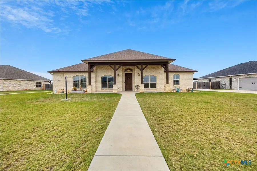 5210 Few Oaks Drive, Salado, TX 76571 - Image #2