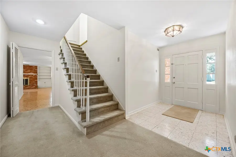 702 W Zenith Avenue, Temple, TX 76501 - Image #3