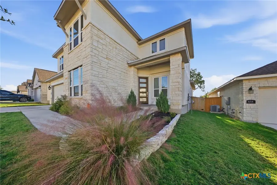 662 Hidden View Street, New Braunfels, TX 78130 - Image #2