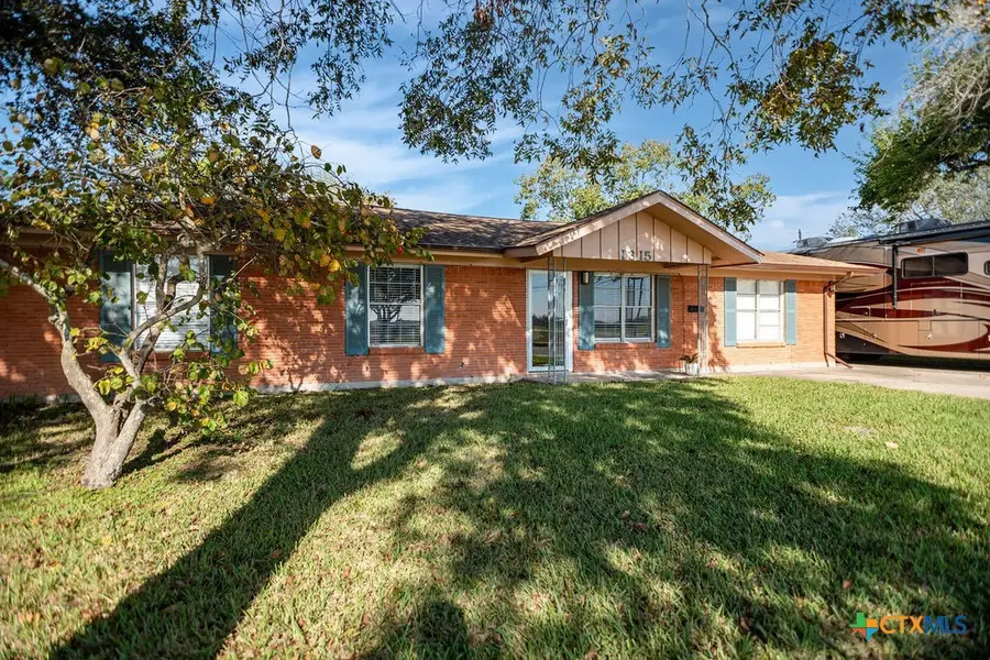 1315 Jackson Street, Port Lavaca, TX 77979 - Image #3
