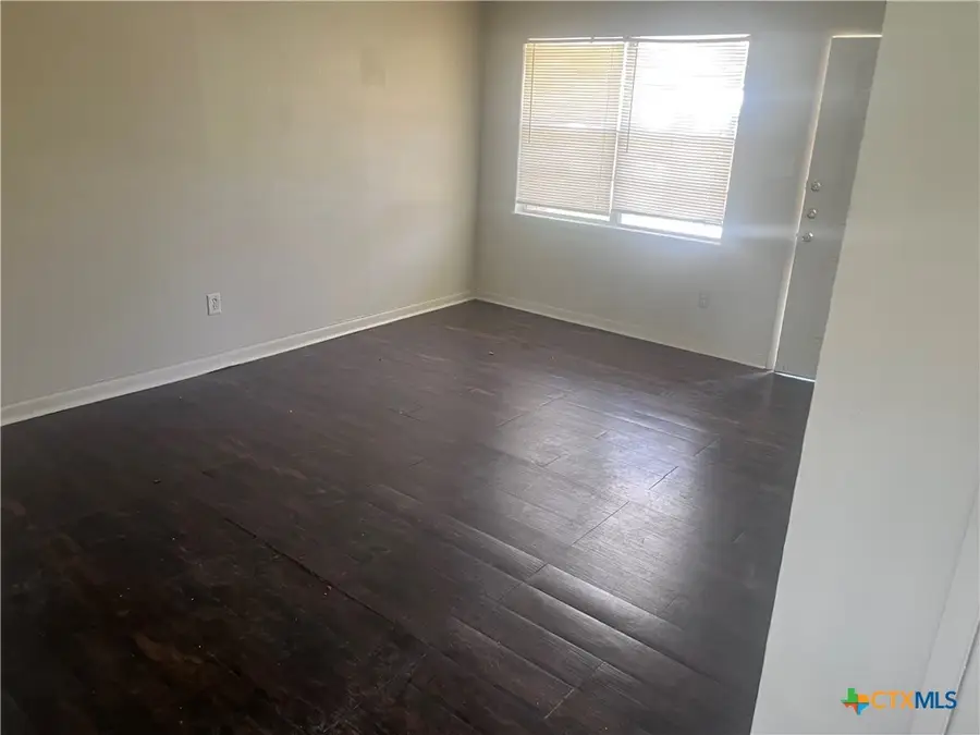 606 Mary Street, Copperas Cove, TX 76522 - Image #2