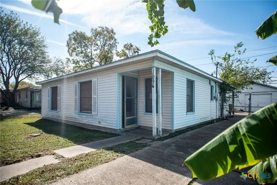 109 Tommy Drive, Port Lavaca, TX 77979 - Image #3