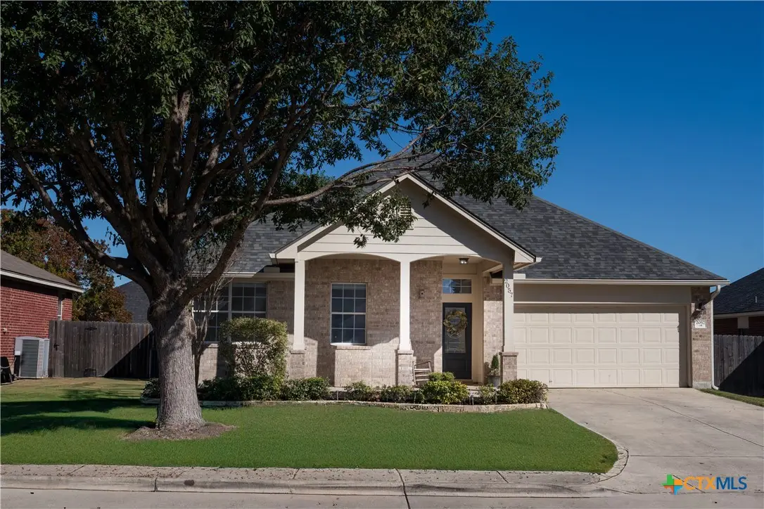 2057 Dove Crossing Drive, New Braunfels, TX 78130 - Image #1