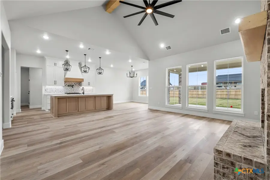 7921 Rock Crest Drive, Moody, TX 76557 - Image #3