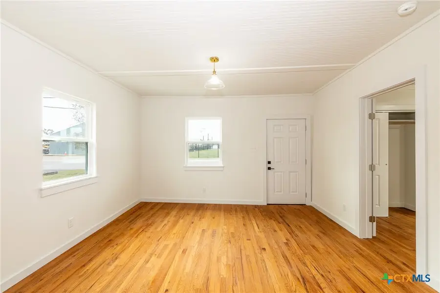 610 N Fair Street, Gonzales, TX 78629 - Image #3